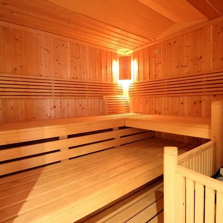 빌라 Grande Luxury Pool Sauna Tennis 포르체스